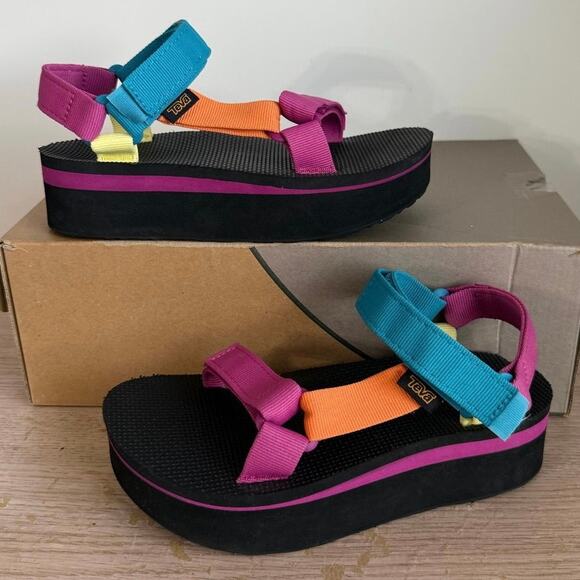 Teva Multicolor Women Platform Strap Sandal - SZ 5 - Picture 1 of 10